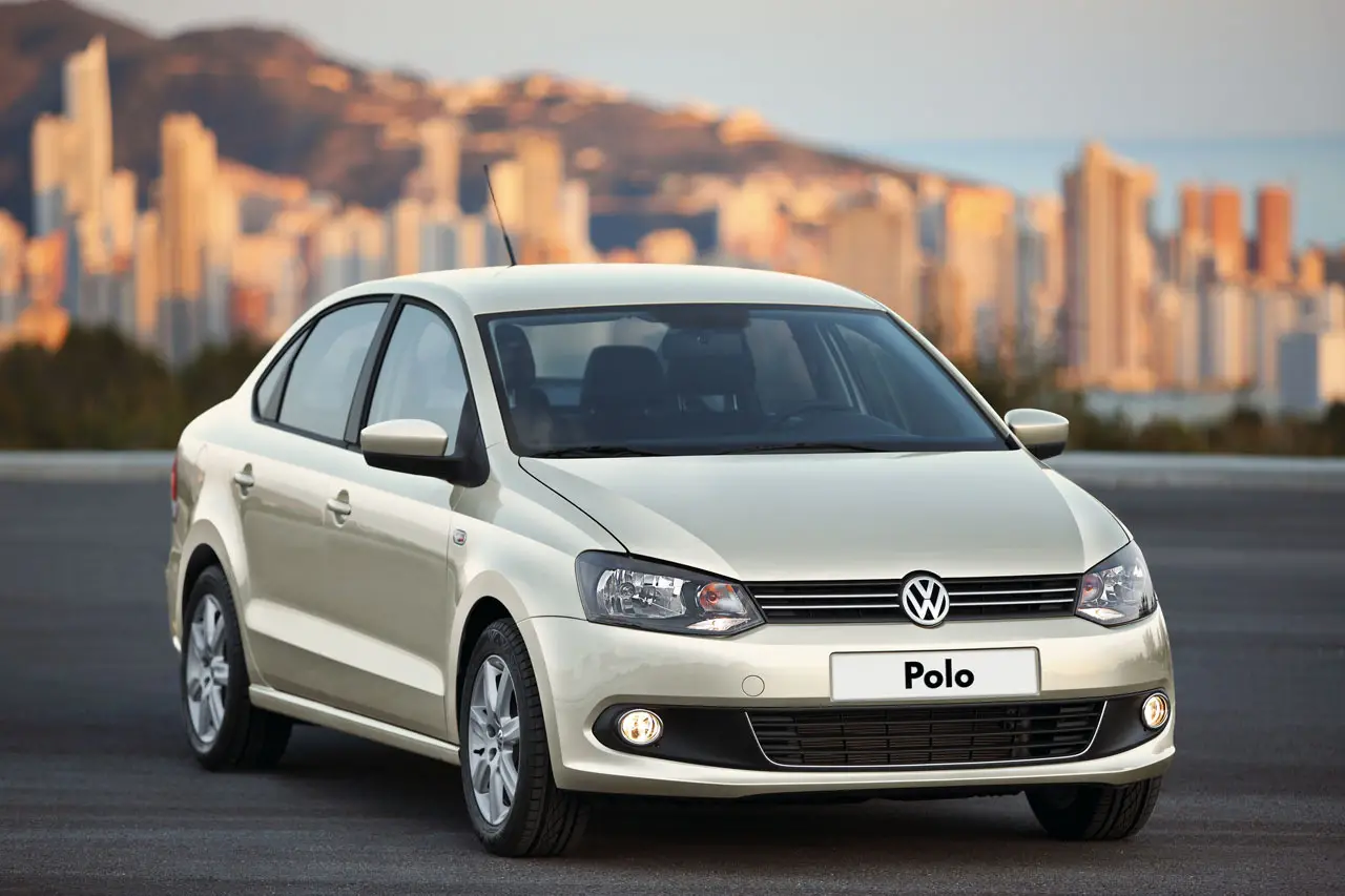 WOLKSWAGEN POLO